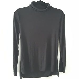 APT.9 black turtle neck B21